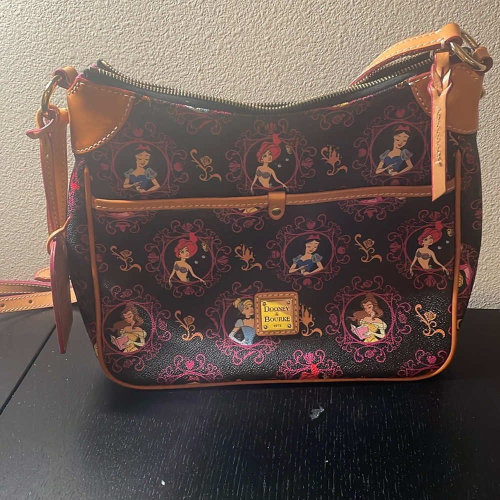 Disney Dooney & Bourke Limited Edition 2017 Half Marathon Princess Shoulder Bag